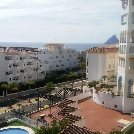 Puerto Deportivo Estepona Exterior foto